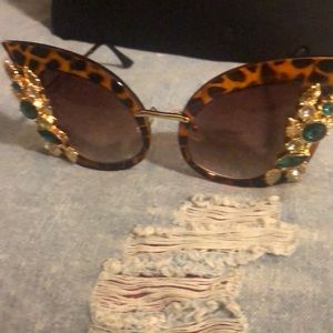 Leopard print butterfly sunglasses